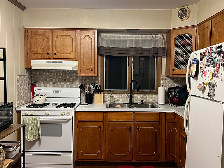 85 Traymore St #2 — Photo 7
