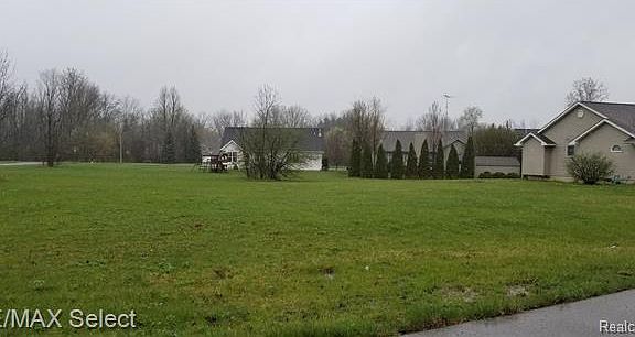 2nd image of 98 Shadycroft Dr