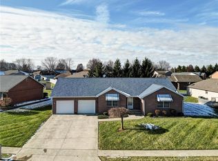 934 Brighton Dr, Greenville, OH 45331