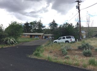 931 Sage Trail Rd, Yakima, WA 98901