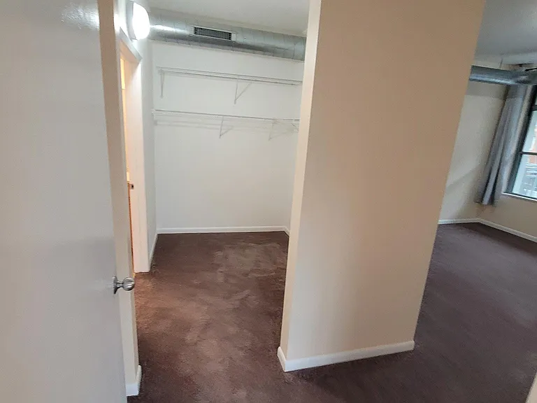 1200 W Monroe St #420 — Photo 64