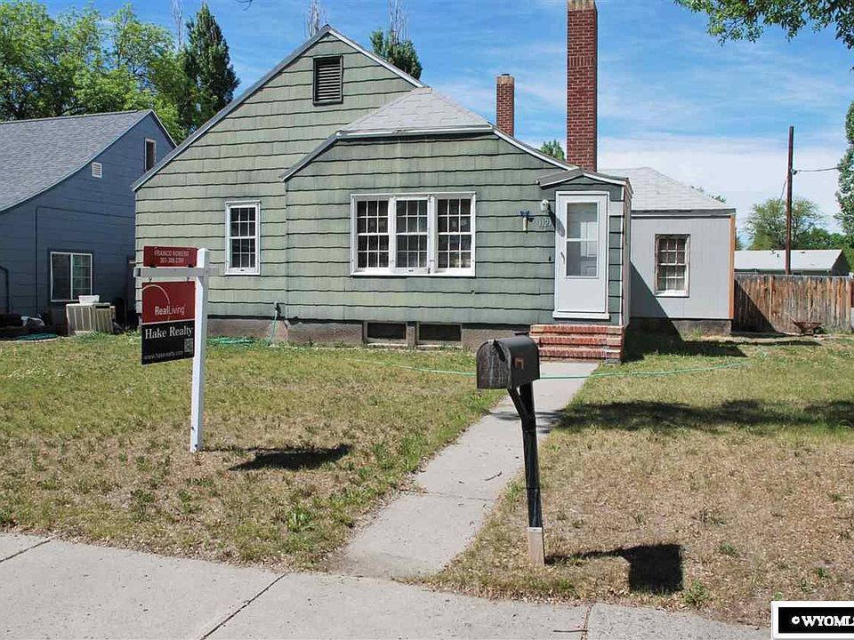 1st image of 1121 Pulliam Ave