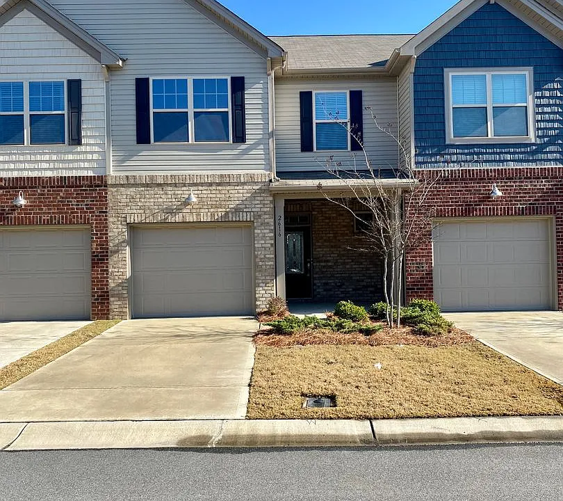 2616 Winter Thistle Way