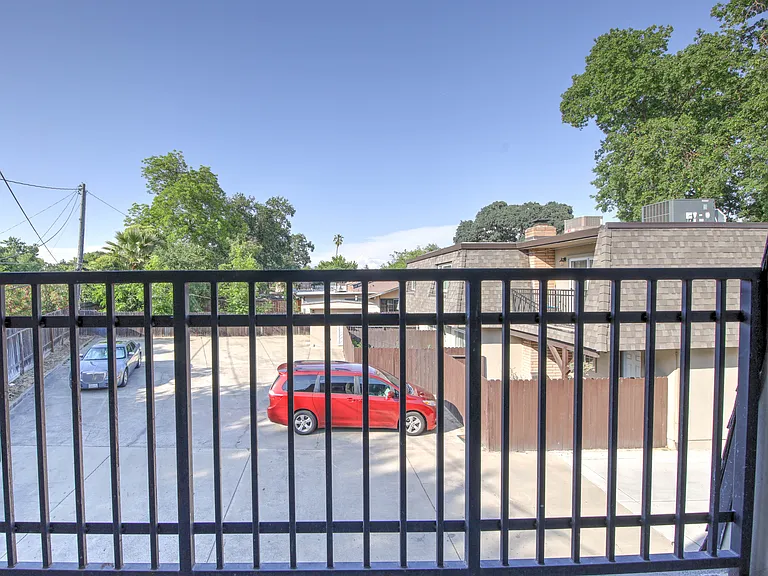 4940 Pasadena Ave #A — Photo 21