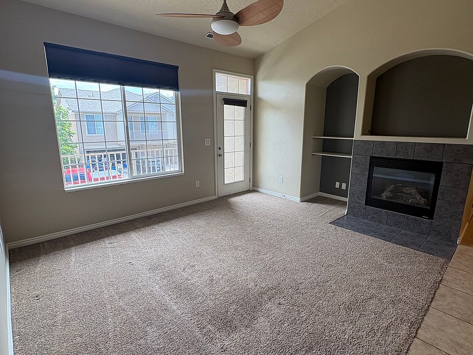1st image of 6302 W Traveler Ln