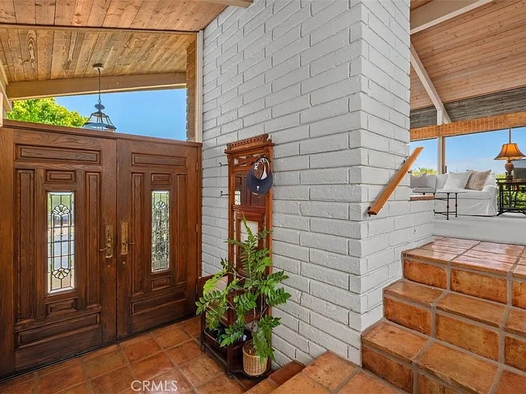 2 N Alta Mira Rd — Photo 7