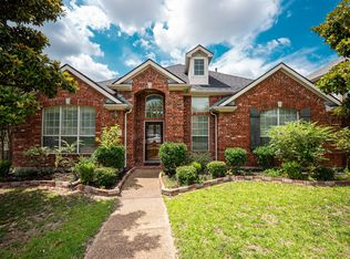 1810 Winterberry Trl, Garland, TX 75040