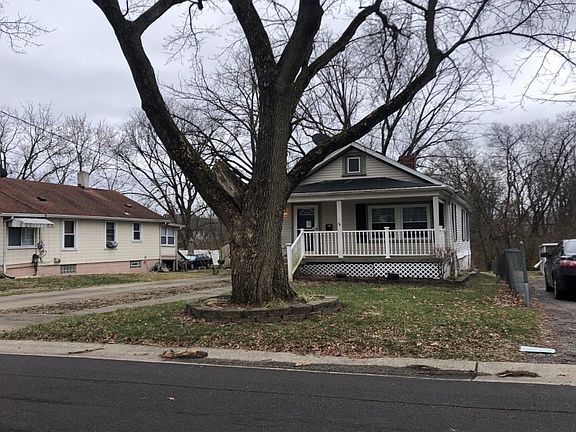 2nd image of 117 Washington Ave