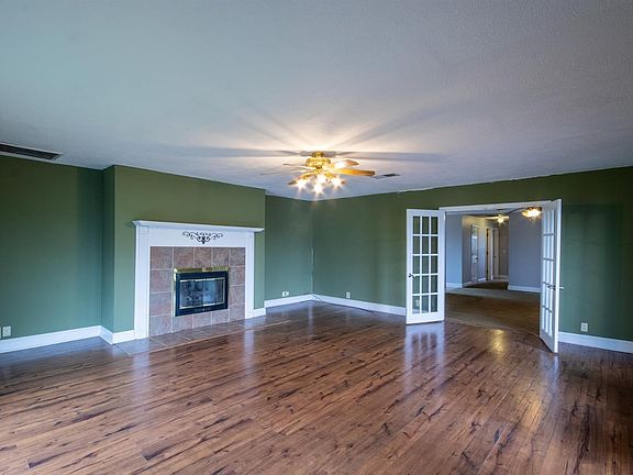 4th image of 568 N County Road 325 E