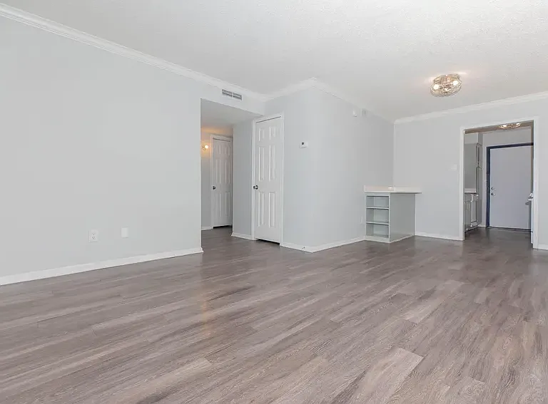 Galleria Flats Apartments — Photo 22