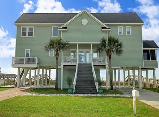 20619 E Sandhill Dr, Galveston, TX 77554