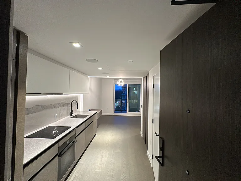 620 Cardero St #1806 — Photo 5