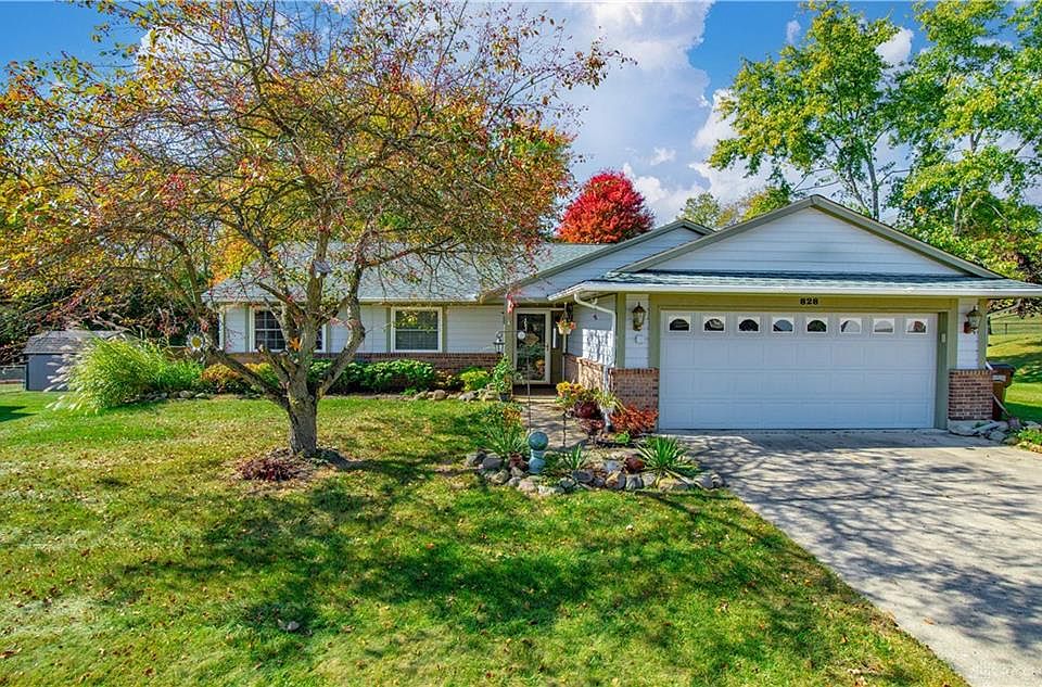1st image of 828 Savin Hill Ct
