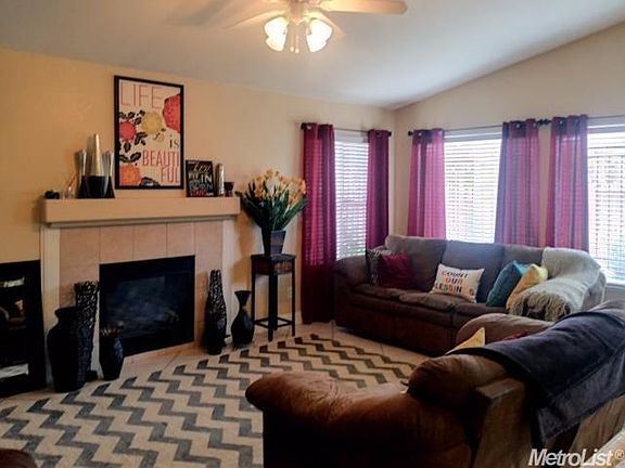 4th image of 3028 Petit Ln