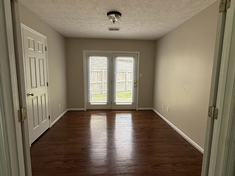 1132 Iron Lace Ct — Photo 20