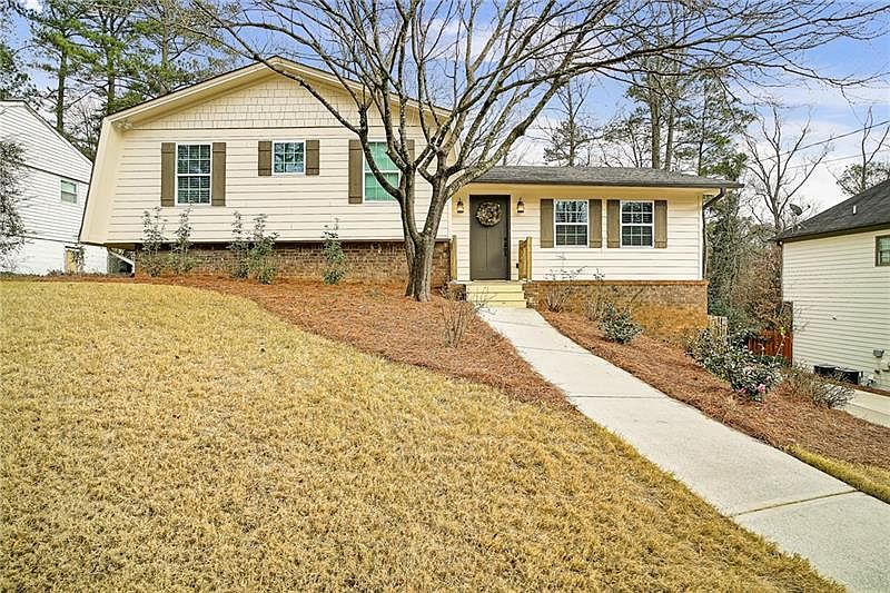 1st image of 2625 Carolyn Dr SE