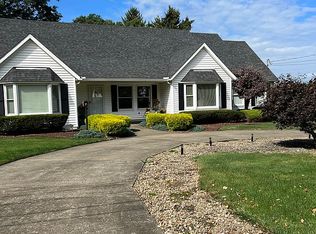 700 Leona St, Sharpsville, PA 16150