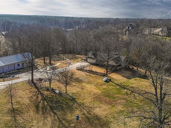 2nd image of 10401 Hoot Owl Rd