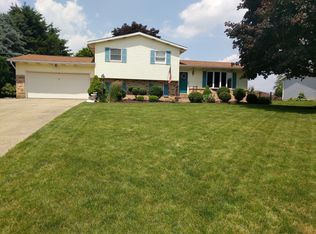1611 Cove St NW, Uniontown, OH