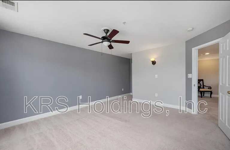 159 Sanford Ferry Ct — Photo 48
