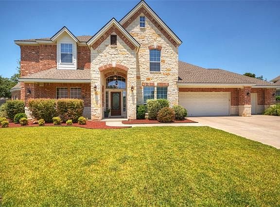 2nd image of 129 Fairwood Dr
