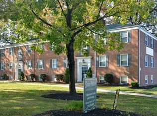 10302 Shaker Blvd #40, Cleveland, OH 44104