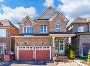 13 Manor Glen Cres, East Gwillimbury, ON L0G1M0