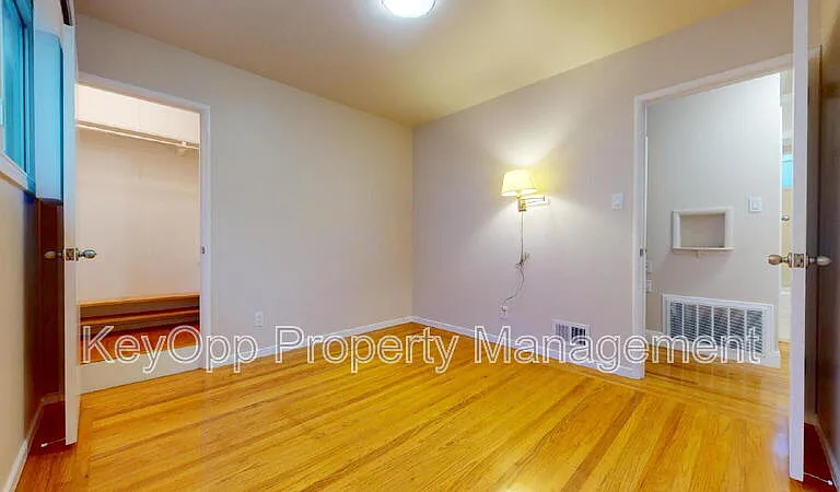 31 Crestline Ave — Photo 15