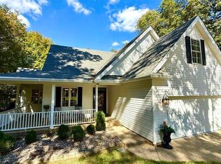 355 Sunnyview Rd, Brandenburg, KY 40108