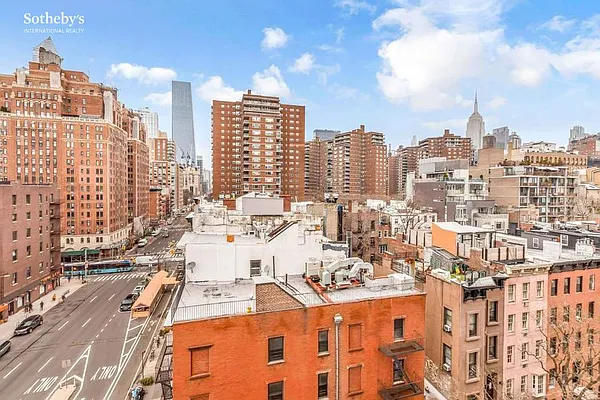 Sold by Sotheby's International Realty | media 15