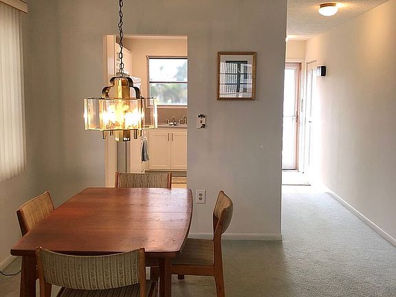 5th image of 3128 59th St S APT 201