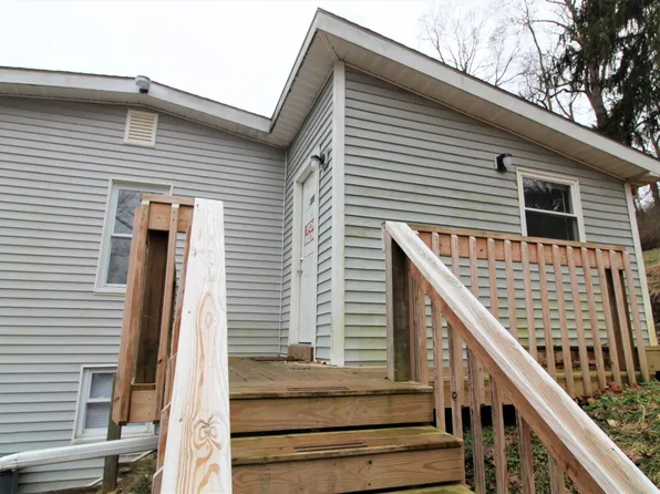 8 Braddock Street, 8 Braddock St #202, Morgantown, WV 26505