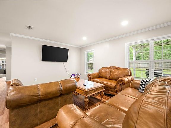 5th image of 1412 Ransbottom Dr