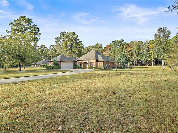 4th image of 514 Creekstone Dr