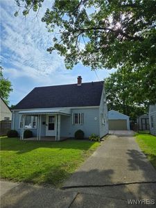 674 79th St, Niagara Falls, NY, 14304