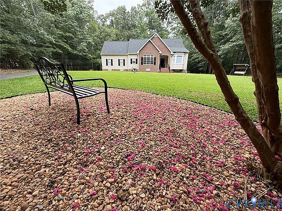 2nd image of 11420 Glendevon Rd