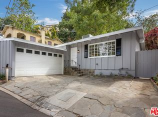 8821 Lookout Mountain Ave, Los Angeles, CA 90046