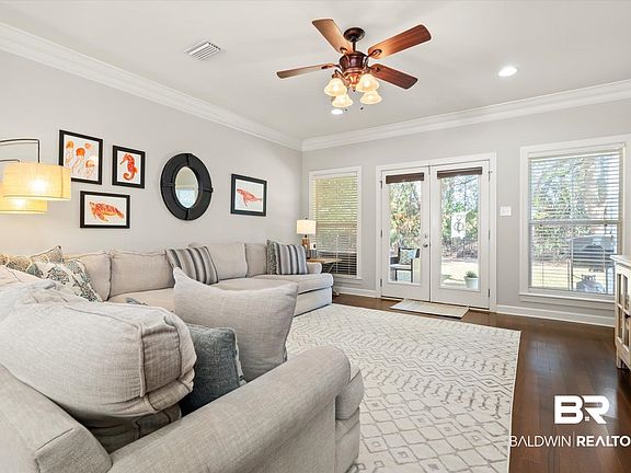 3rd image of 30922 Pine Ct
