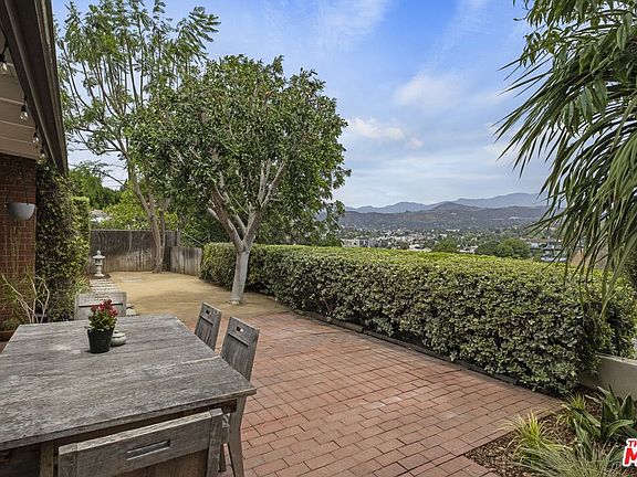 5th image of 3582 Verdugo Vista Ter