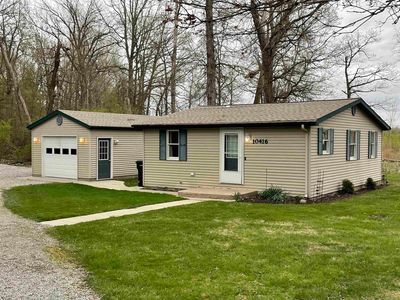 10416 N Green Ave, Syracuse, IN, 46567