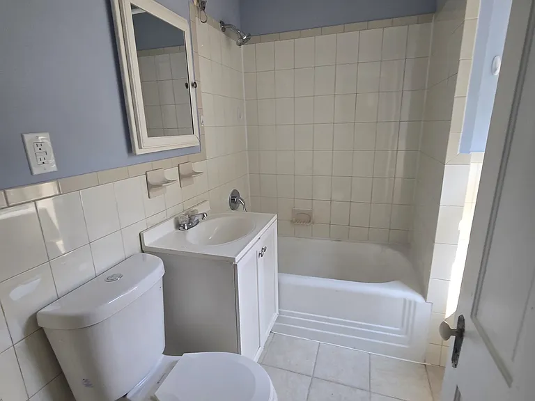 4812 Regent St #3 — Photo 9