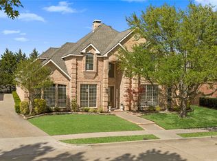 819 Hills Creek Dr, McKinney, TX 75072