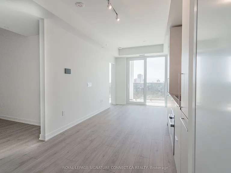 1 Fairview Rd E #402 — Photo 6