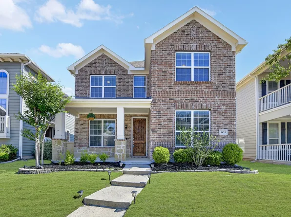 1425 Bull St, Aubrey, TX 76227