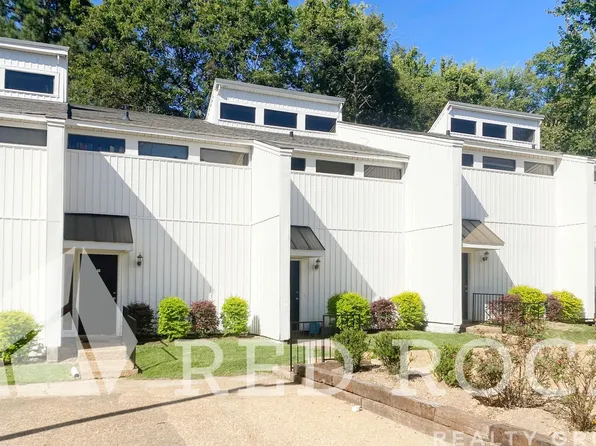 College Square Apartments - Columbus, MS