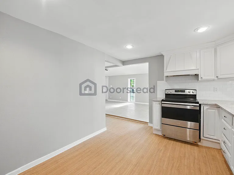 901 Kimbrough St — Photo 20
