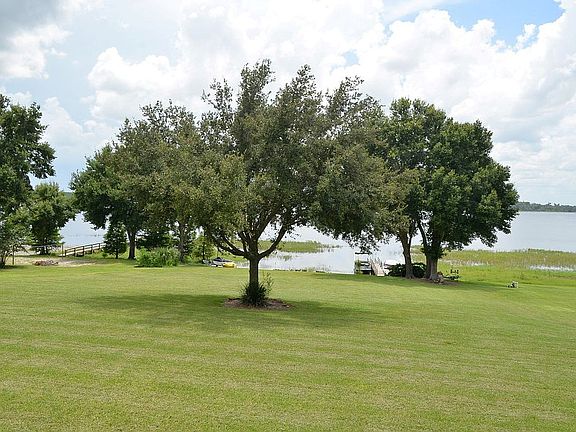 4th image of 17725 Deer Isle Cir