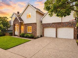 13202 Rogers Rd, Lake Oswego, OR 97035