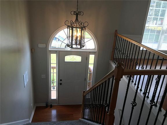2nd image of 955 Colony Creek Dr