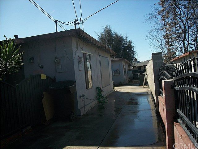 1st image of 862 W Orange Grove Ave